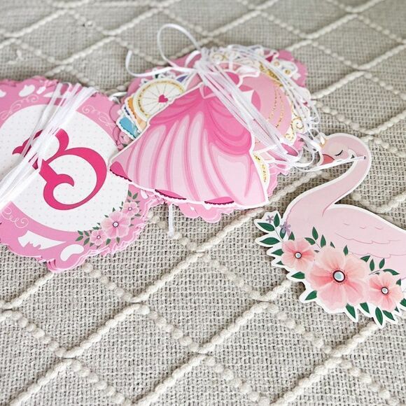 Princess Birthday Party Decorations Banner - Picture 2 of 5